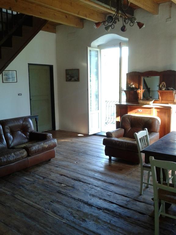 Rural House Rondini Ξενοδοχείο Camposasco Εξωτερικό φωτογραφία